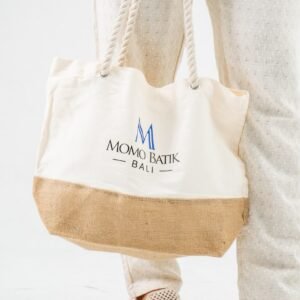 M1 CREAM TOTEBAG 2025